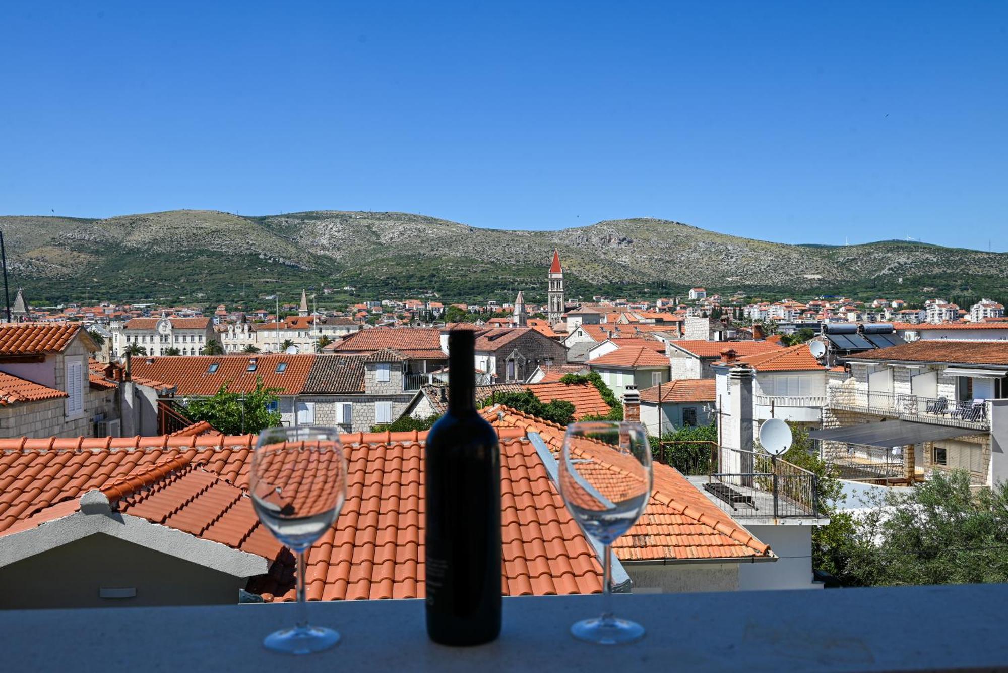 Downtown Apartments Maar Trogir Eksteriør billede