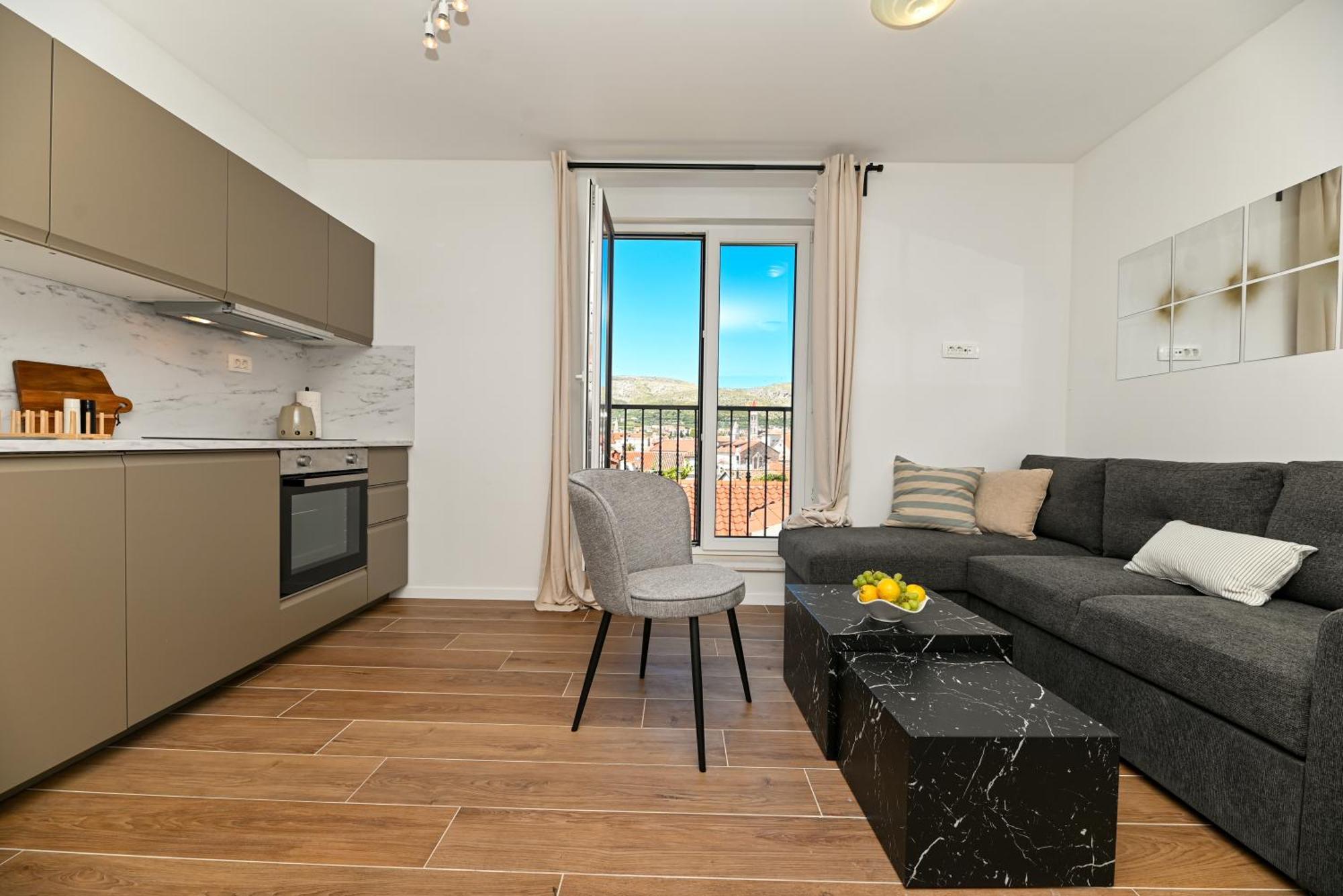 Downtown Apartments Maar Trogir Eksteriør billede